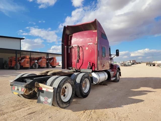 Image of Kenworth T660 equipment image 4
