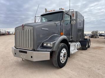Main image Kenworth T800