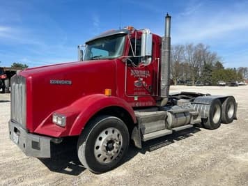 Main image Kenworth T800