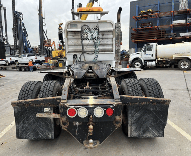 Image of Kenworth T800 equipment image 3