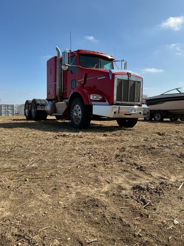 Image of Kenworth T800 equipment image 3