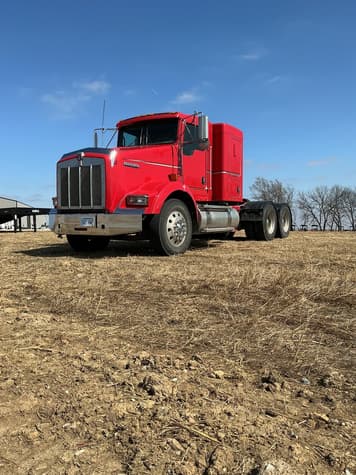 Main image Kenworth T800