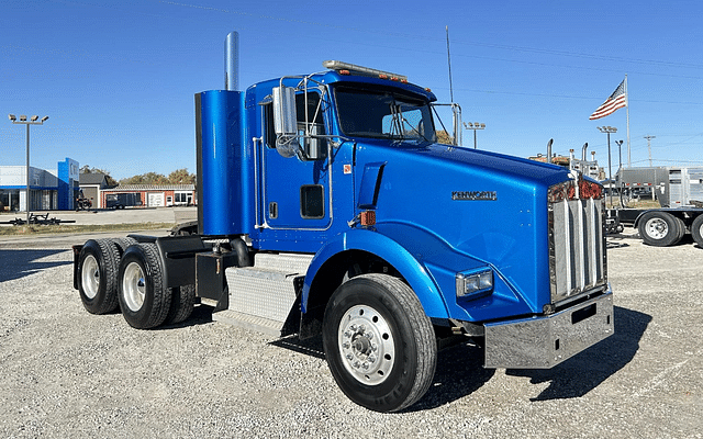 Image of Kenworth T800 equipment image 1