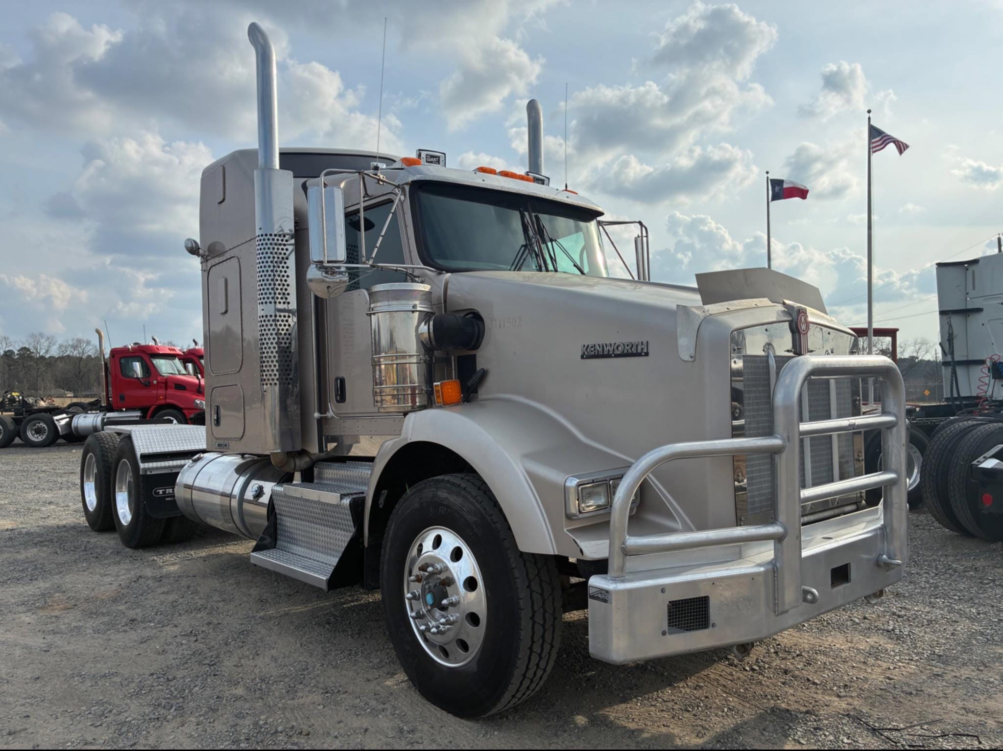 2012 Kenworth T800 Equipment Image0