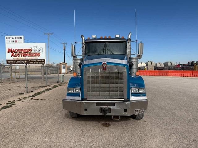 Image of Kenworth T800 equipment image 1