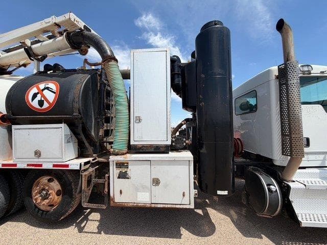 Image of Kenworth T800 equipment image 3