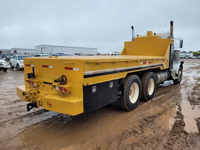 Image of Kenworth T800 equipment image 2