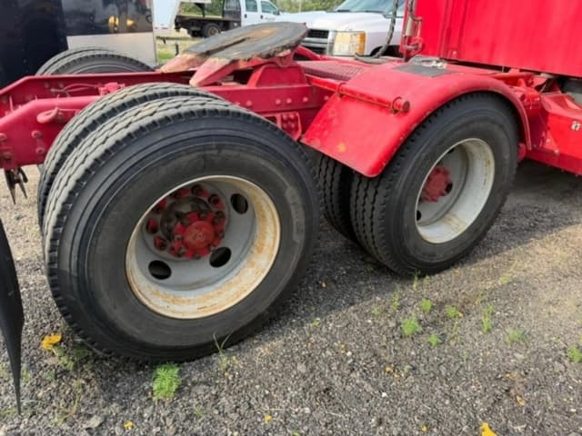 Image of Kenworth T800 equipment image 2