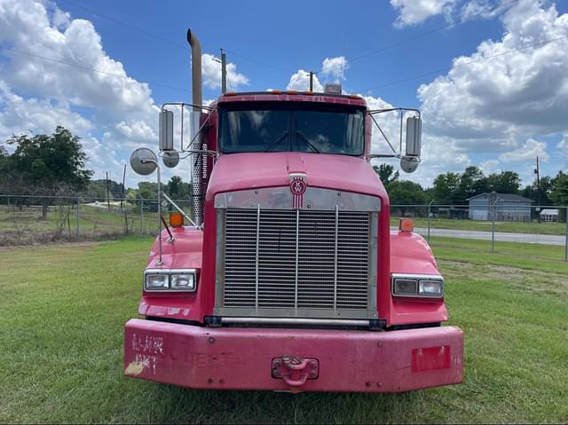 Image of Kenworth T800 equipment image 1