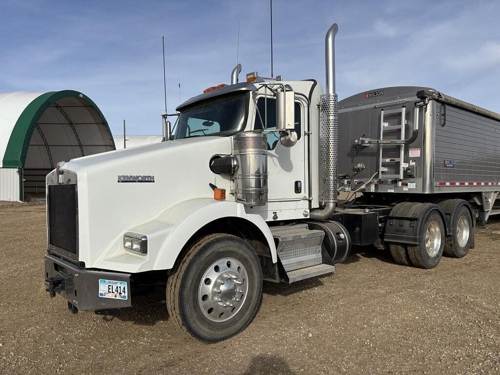 Image of Kenworth T800 Primary image