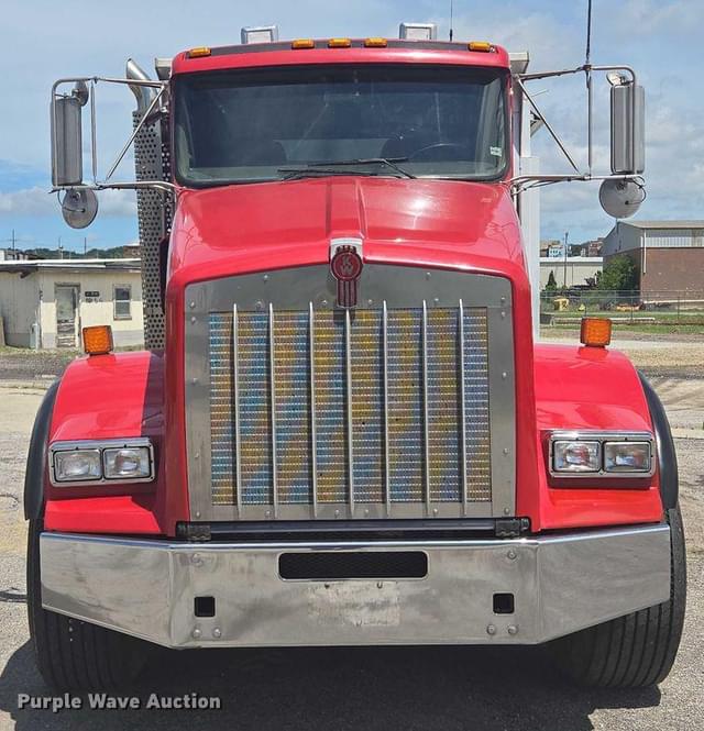 Image of Kenworth T800 equipment image 1