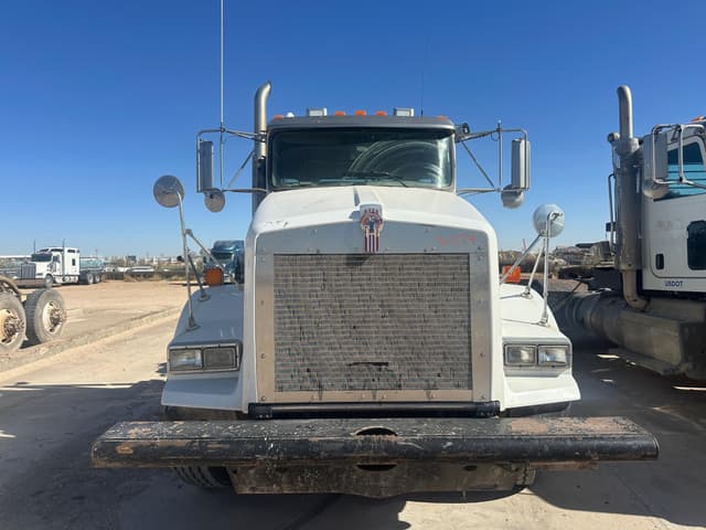 Image of Kenworth T800 equipment image 1