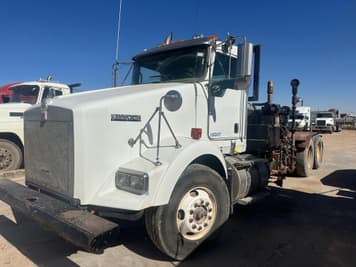 Main image Kenworth T800