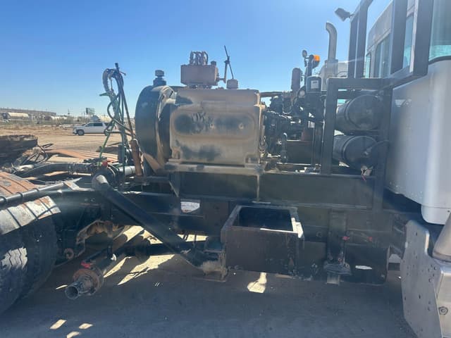Image of Kenworth T800 equipment image 3