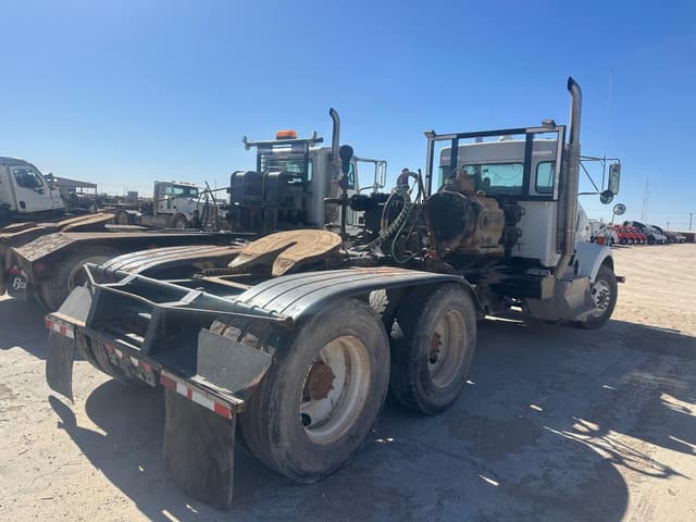 Image of Kenworth T800 equipment image 4