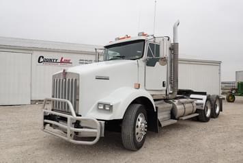 Main image Kenworth T800