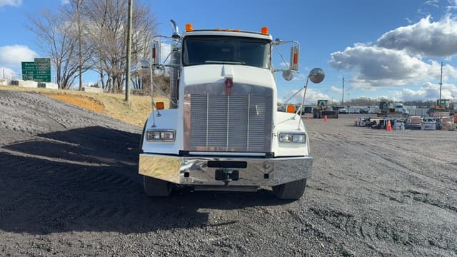 Image of Kenworth T800 equipment image 1