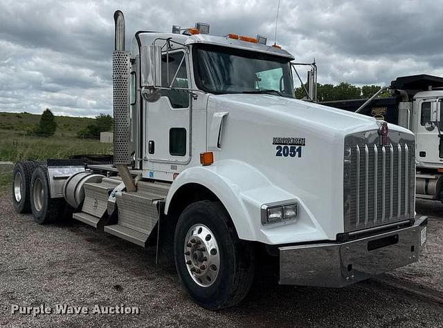Image of Kenworth T800 equipment image 2