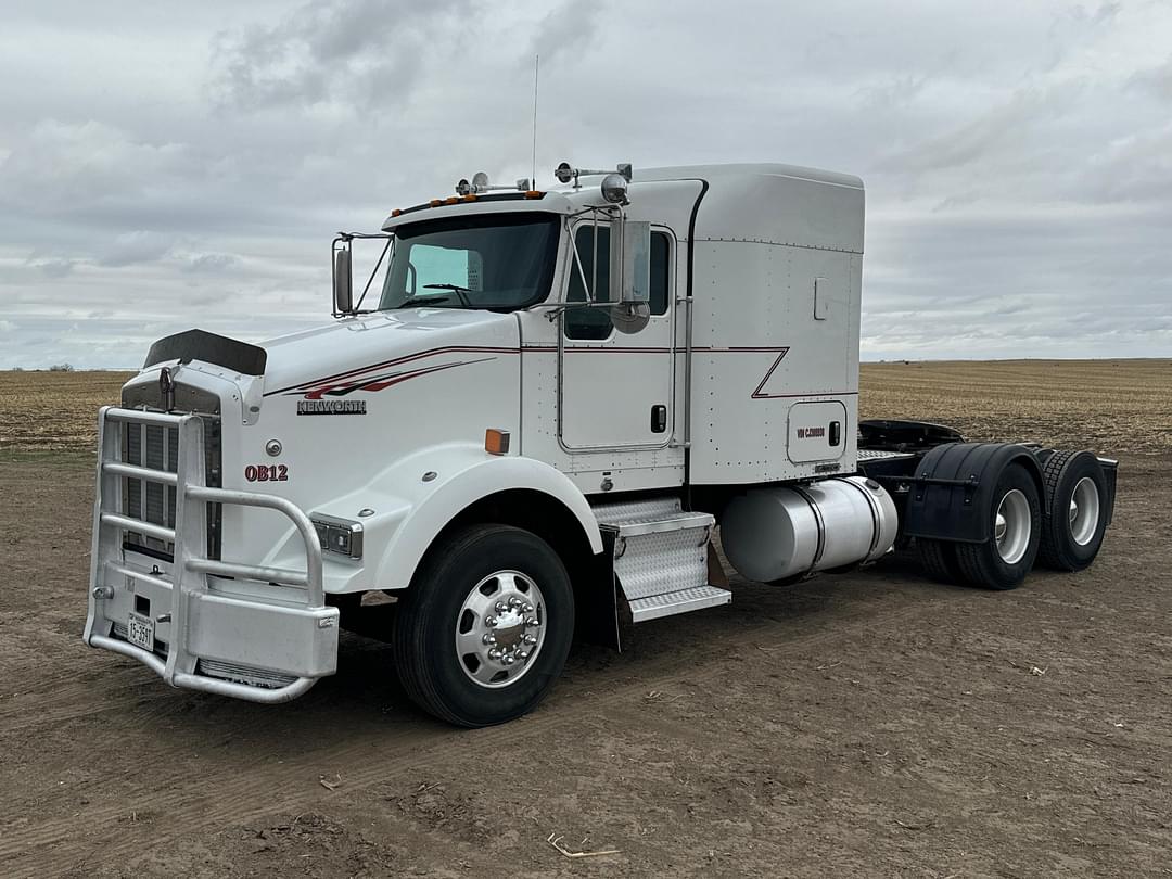 Image of Kenworth T800 Primary image