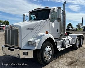 2012 Kenworth T800 Equipment Image0