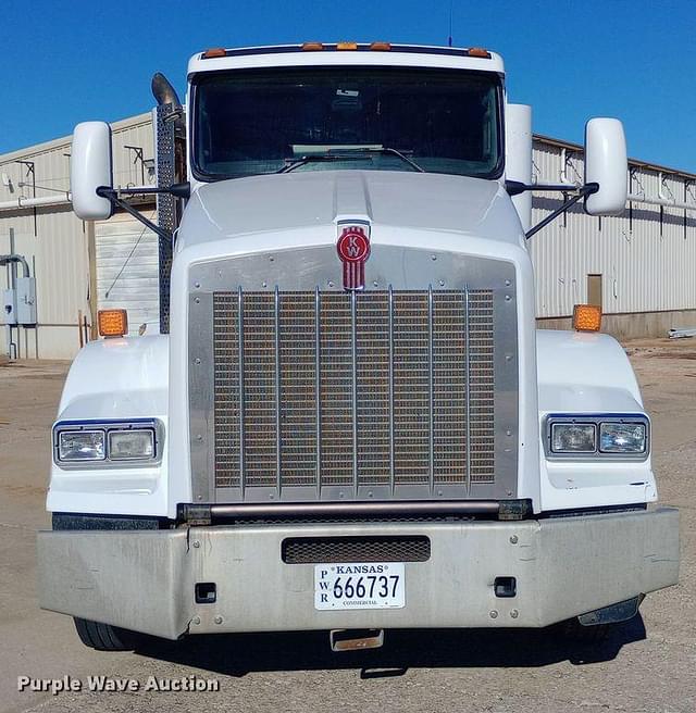 Image of Kenworth T800 equipment image 1