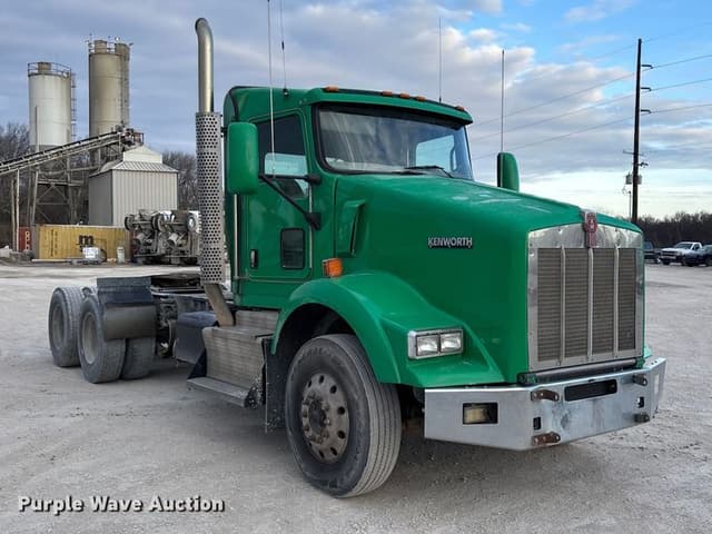 Image of Kenworth T800 equipment image 2