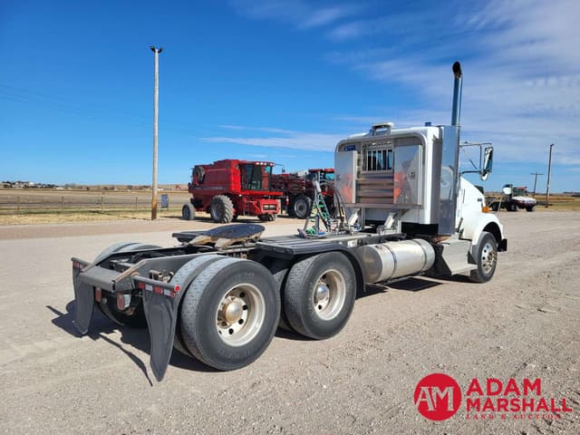 Image of Kenworth T800 equipment image 2