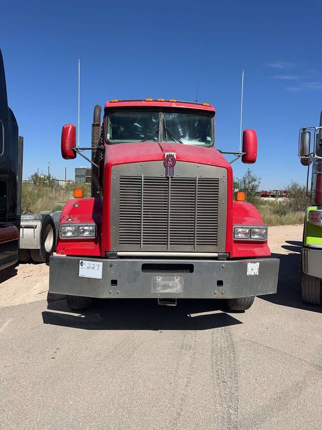 Image of Kenworth T800 equipment image 1