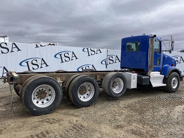 Image of Kenworth T800 equipment image 4