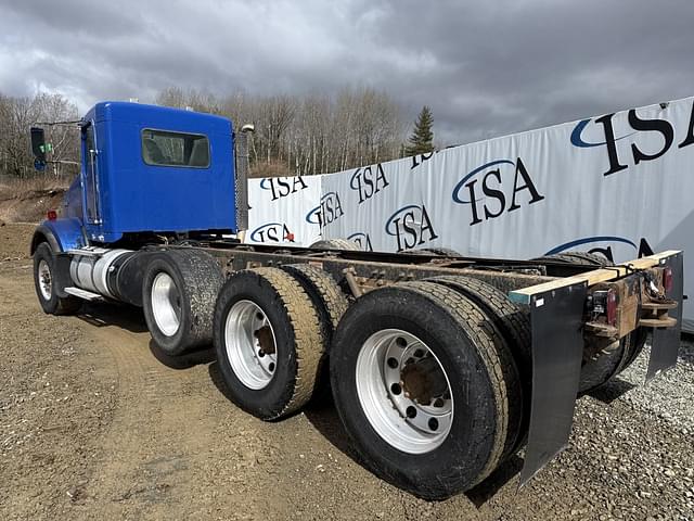 Image of Kenworth T800 equipment image 2