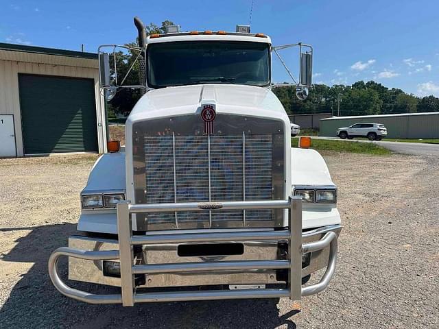 Image of Kenworth T800 equipment image 1