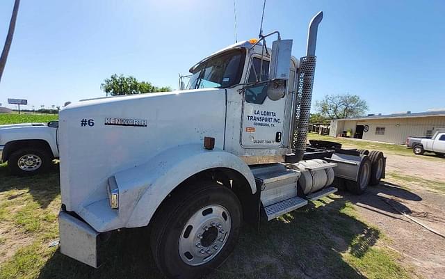 Image of Kenworth T800 equipment image 1