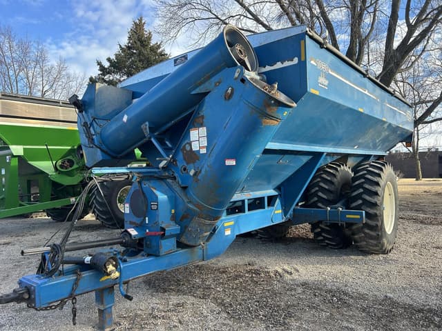 Image of Kinze 1050 equipment image 4