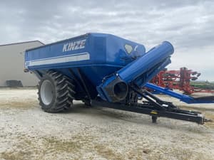 2012 Kinze 1100 Image