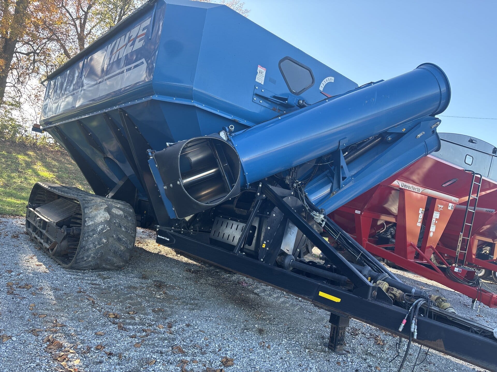 Main image Kinze 1100