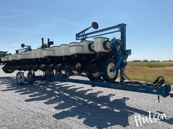Image of Kinze 3600 Primary image