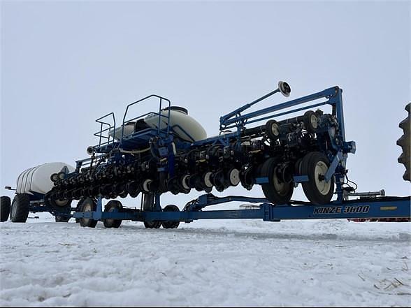 Main image Kinze 3600 14