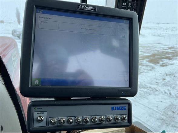 Main image Kinze 3600 49