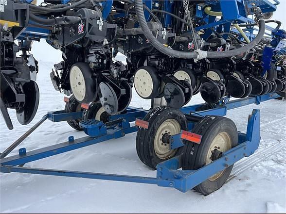 Main image Kinze 3600 83
