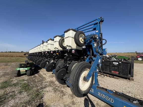 Image of Kinze 3600 Primary image