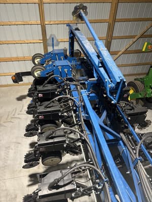 2012 Kinze 3600ASD Image