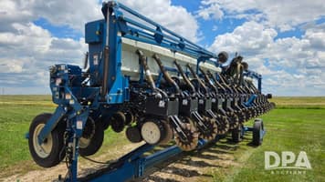 Main image Kinze 3650