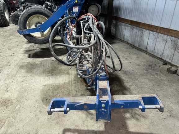 Image of Kinze 3660 equipment image 2