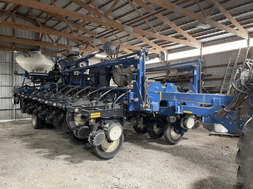 Main image Kinze 3800