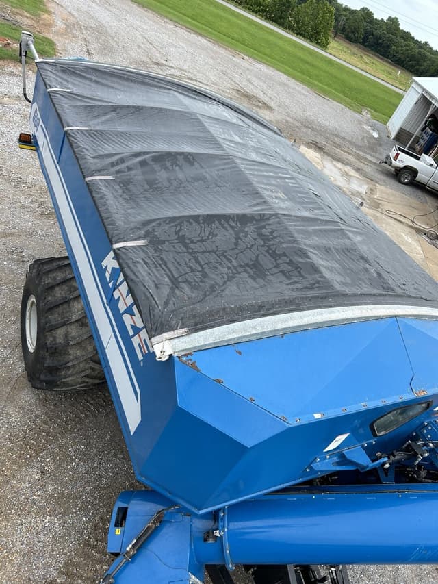 Image of Kinze 900 equipment image 4