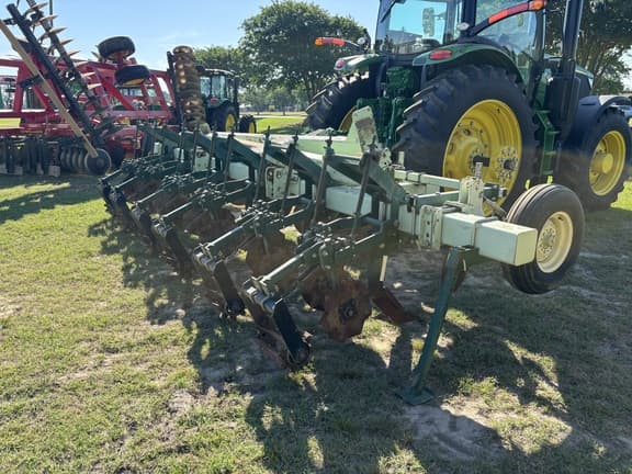 Image of KMC Undetermined equipment image 3