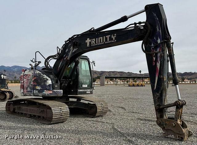 Image of Kobelco SK215SR equipment image 2