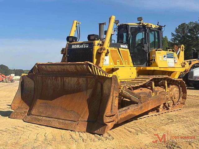 Image of Komatsu D155AX-7 equipment image 3