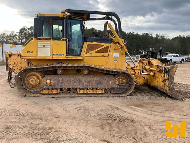 Image of Komatsu D65PX-17 equipment image 3