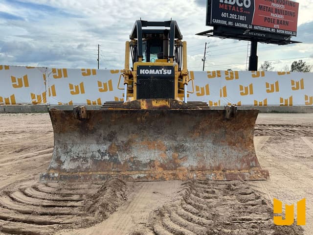Image of Komatsu D65PX-17 equipment image 1